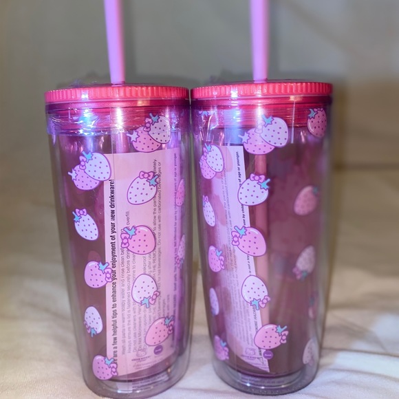 Hello Kitty Tumbler - Picture 3 of 3